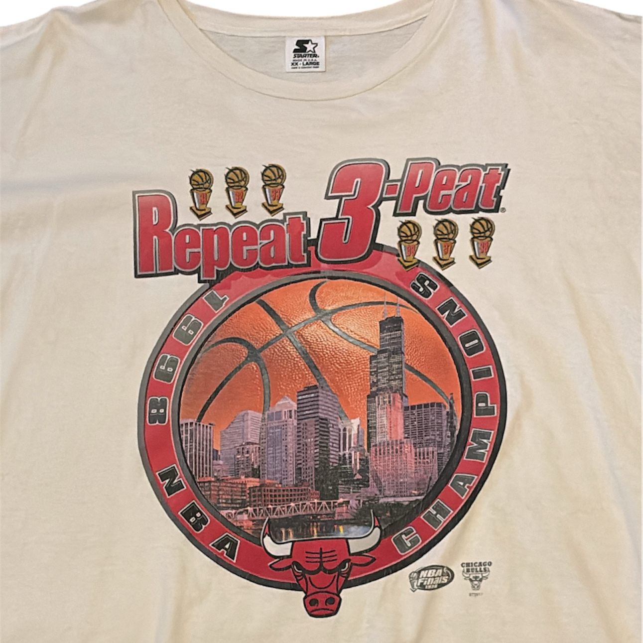 1998 Chicago Bulls Threepeat Tee